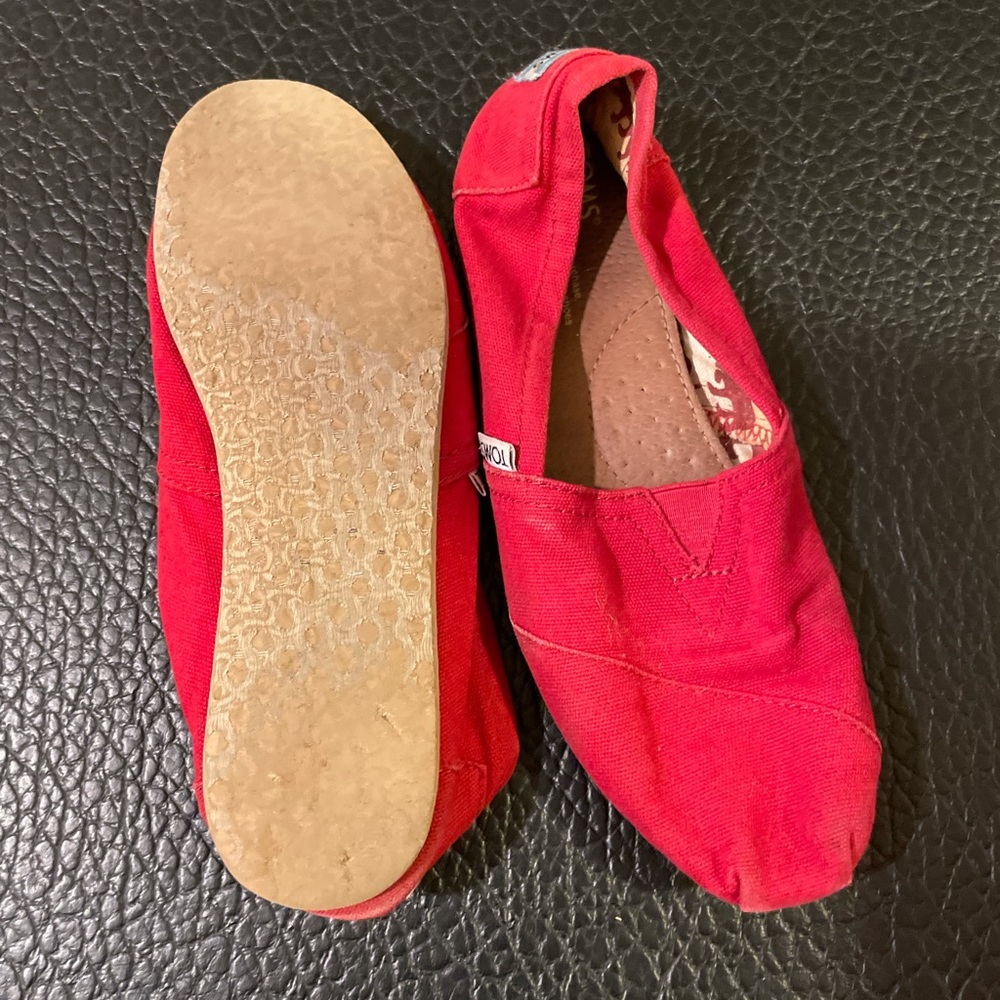 Red Toms